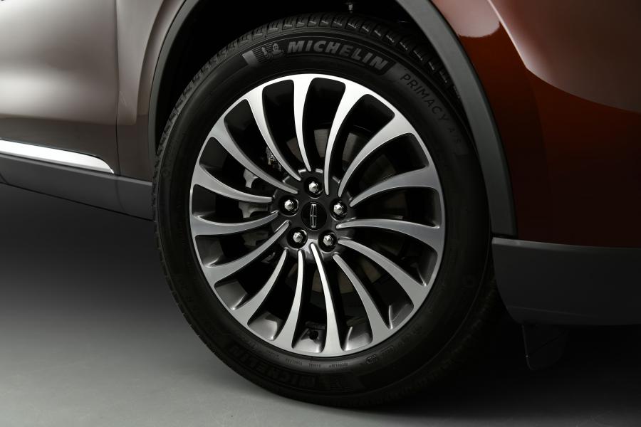 Колеса Lincoln Aviator 2019 года  (CN) (фото 17 из 18)